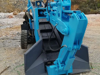 銅仁重晶石礦山,選購(gòu)忠良輪胎刮板扒渣機(jī)