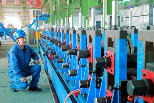 省屬企業(yè) 深入實施創(chuàng)新驅動戰(zhàn)略 著力提高企業(yè)競爭優(yōu)勢